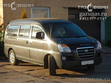 Hyundai Starex (H-1) I (рестайл) 2.4i (135Hp) 2002г.в.