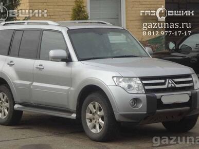 Mitsubishi Pajero IV (дорестайл) 3.0i (178Hp) 2010г.в.