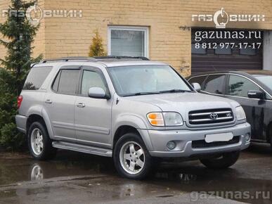 Toyota Sequoia I (дорестайл) 4.7i (243Hp) 2002г.в.