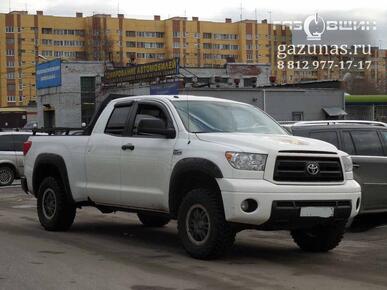 Toyota Tundra II (дорестайл) (полуторная кабина) 5.7i (382Hp) 2010г.в.