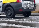 вместо запасного колеса установлен баллон объемом 54л, вид слева