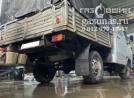 под борт между кабиной и запасным колесом установлен баллон 54л, вид справа