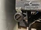 полноразмерное заправочное устройство, установленное в лючке бензобака