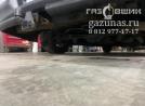 вместо запасного колеса установлен баллон объемом 93л, вид снизу справа
