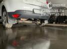 вместо запасного колеса установлен баллон объемом 54л, вид слева