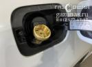 заправочное устройство с накрученным на него заправочным переходником