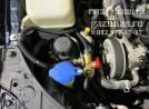 газовый редуктор Tomasetto AT-12 расположен в моторном отсеке справа