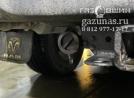полноразмерное заправочное устройство, установленное сзади под бампером