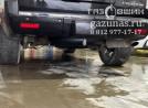 вместо запасного колеса установлен баллон объемом 93л