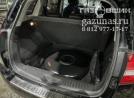 вместо запасного колеса лежит баллон объемом 54л, вид справа