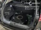 вместо запасного колеса лежит баллон объемом 73л, вид справа