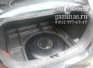 баллон объемом 53л вместо запасного колеса. Ford Focus II (рестайл) (седан) 1.6i (115Hp) 2010г.в.