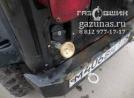 заправочное устройство с накрученным на него заправочным переходником Jeep Wrangler I (YJ) 4.0i (184Hp) 1993г.в.