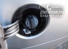 заправочное устройство поместилось в лючке бензобака Kia Carens III 2.0i (145Hp) 2007г.в.