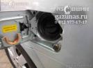 заправочное устройство поместилось в лючке бензобака Nissan Almera Classic 1.6i (107Hp) 2009г.в.