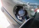 заправочное устройство поместилось в лючке бензобака Opel Vectra B (рестайл) (седан) 1.6i (100Hp) 2001г.в.