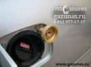 заправочное устройство в лючке бензобака с накрученным переходником Toyota Ipsum II (M20) (рестайл) 2.4i (160Hp) 2007г.в.