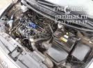 моторный отсек слева, со снятой декоративной крышкой